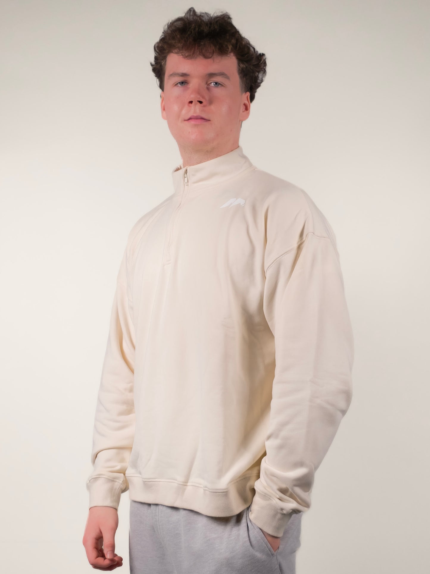 AETHERIS REST DAY QUARTER-ZIP